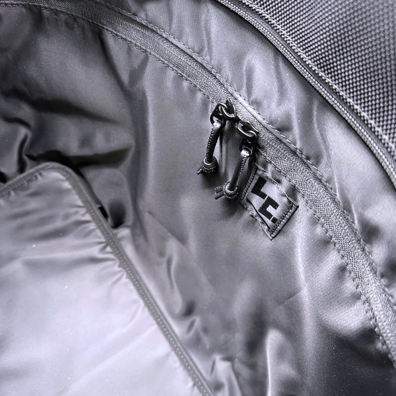【NEW】BASIC TOTE BAG